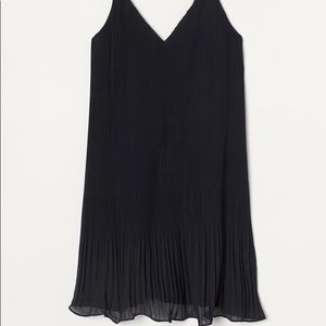 HM ruffle dress